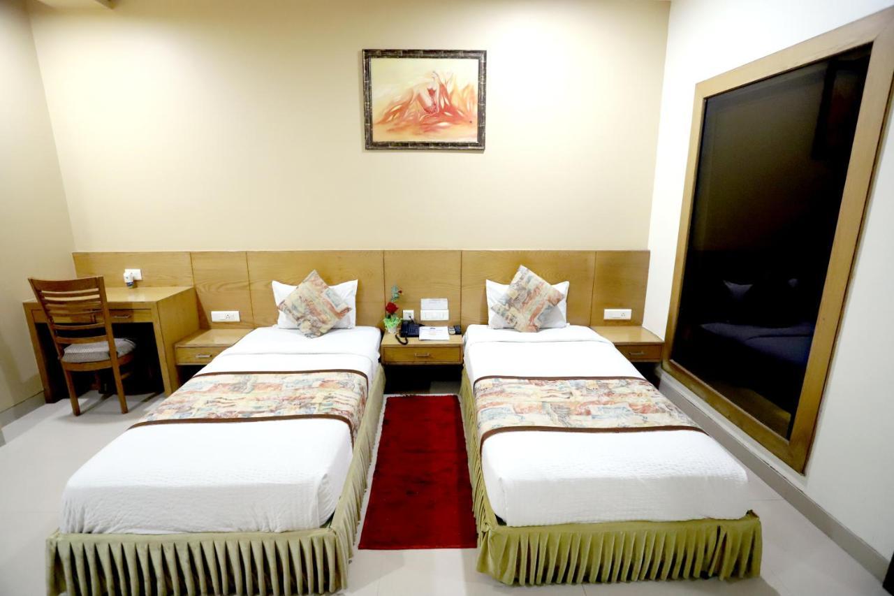 Hotel Blue Pearl Bhopal Extérieur photo