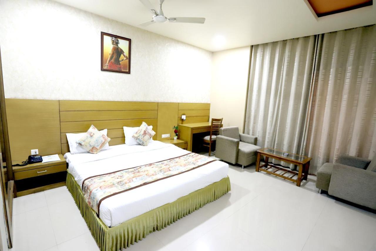 Hotel Blue Pearl Bhopal Extérieur photo