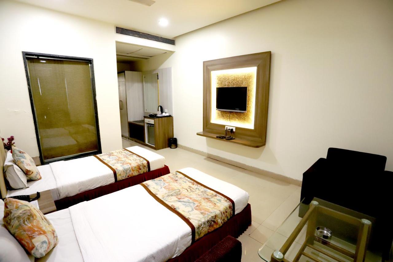Hotel Blue Pearl Bhopal Extérieur photo