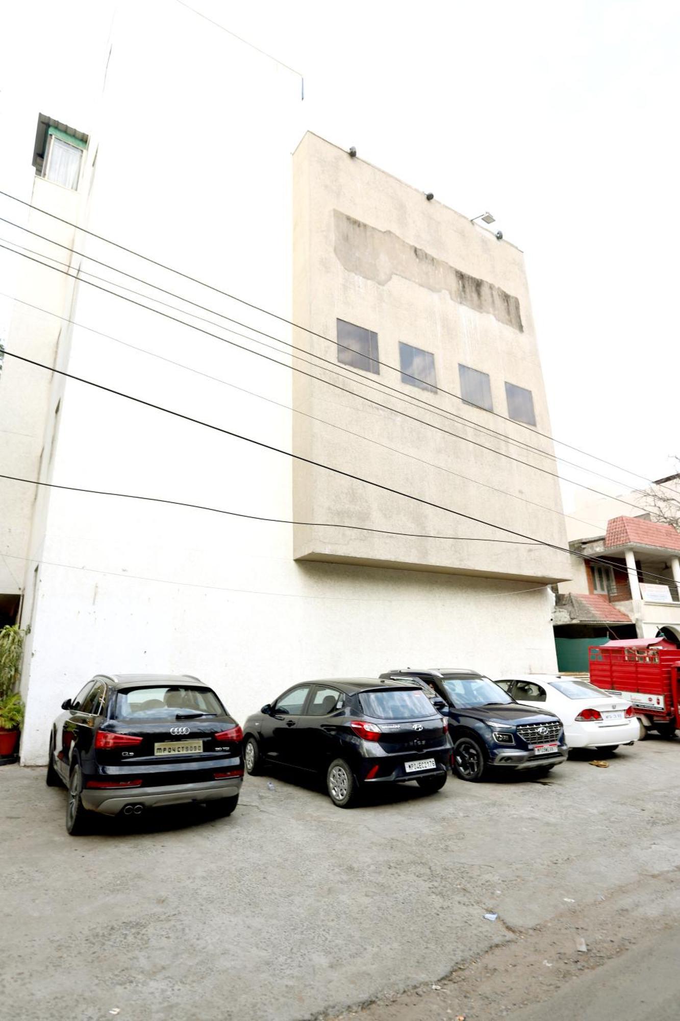Hotel Blue Pearl Bhopal Extérieur photo